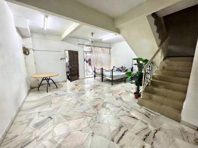 OPEN FACING Double Storey Terrace House Taman Kelana Indah SS7 Kelana