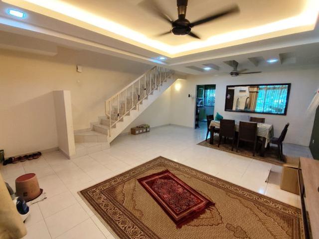 OPEN FACING FULLY RENOVATED TAMAN BUKiT DAHLIA PASIR GUDANG