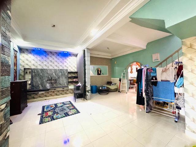 OPEN FACING JLN SEJAMBAK TAMAN BUKIT DAHLIA Below Market