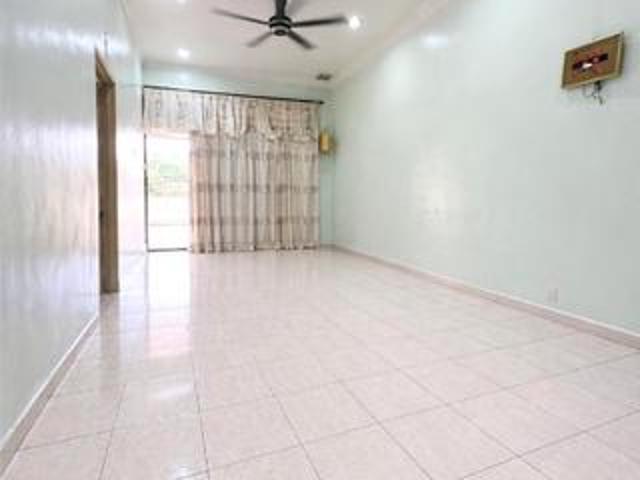 Open Facing Renovated Semi D Bandar Mutiara Near Batik Yarra Park
