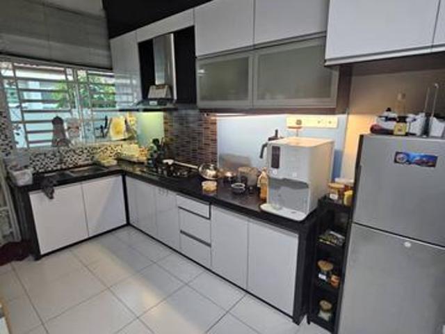 Open Facing Single Storey Corner Lot AMBANGAN HEIGHTS SP