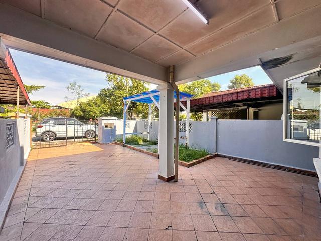 OPEN FACINGFULL EXTEND KITCHEN1400SF nr Kg Subang Bestari Elmina