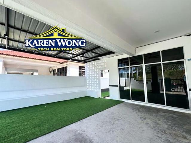 OPEN FACINGSP HEIGHTS NEAR MYDIN RENOVATED 1 Storey SEMI DETACHED
