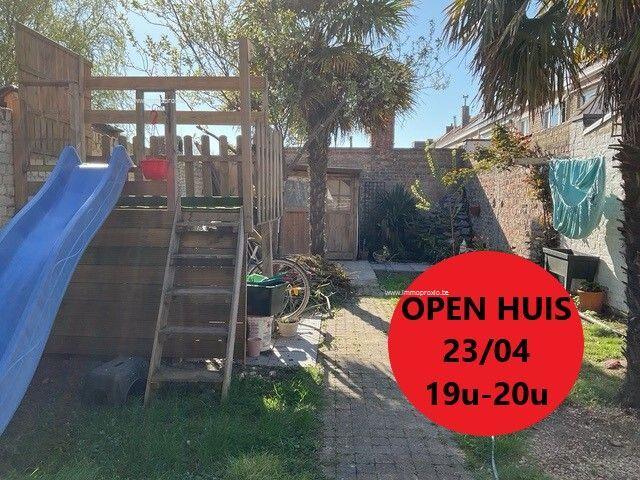 Rustig gelegen, instapklare gezinswoning met 3 slpks en onderhoudsvriendelijke tuin. Ref.16515 Zeebrugge Brugge