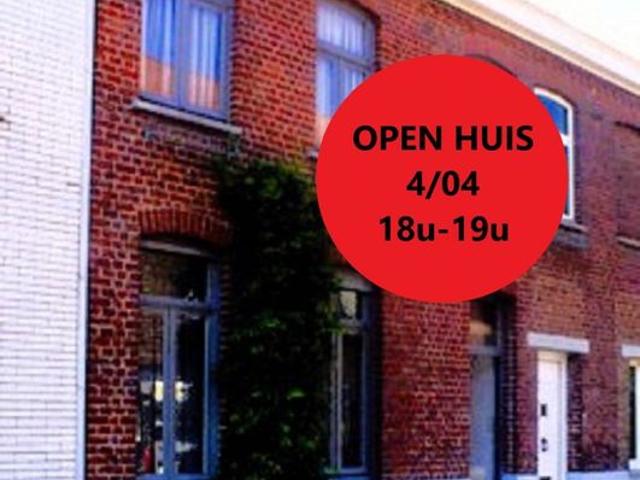 Te renoveren rijwoning nabij het centrum met 3 slaapkamer, t