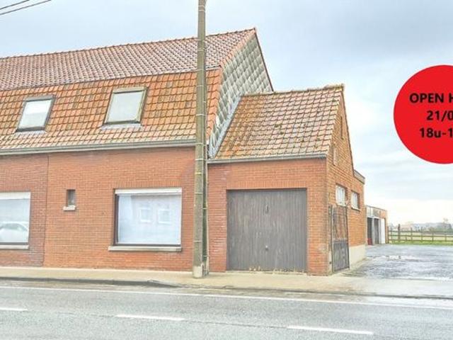 Goed gelegen HOB met 3 slpks, garages, tuin, werkplaats, wei