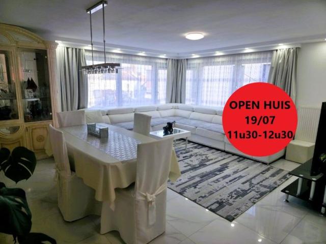 OPEN HUIS ZATERDAG 19/07 van 11.30u tot 12.30u. Centraal gel