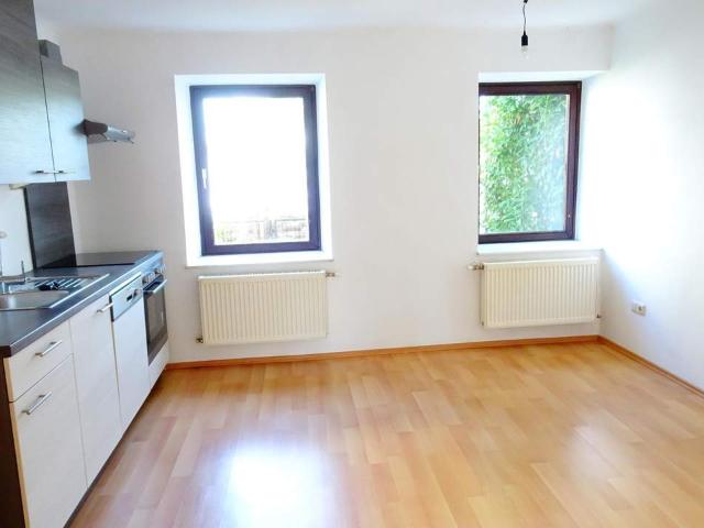 OPEN HOUSE am 14.8.! Garten Erdgeschosswohnung für Singles oder Pärchen im Herzen von Sierninghofen PROVISIONSFREI