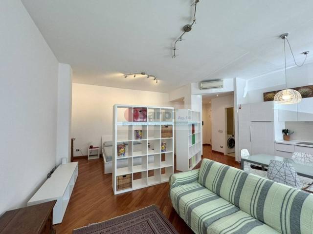 Open space in affitto a Milano
