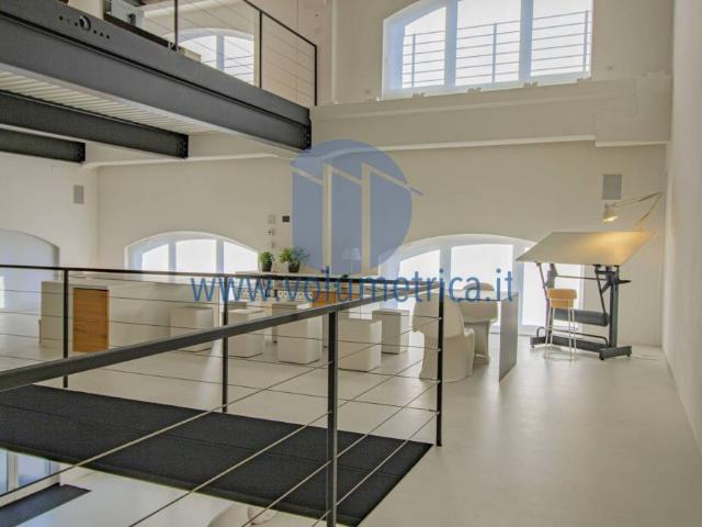 Open space in vendita a Udine, Vat Paderno