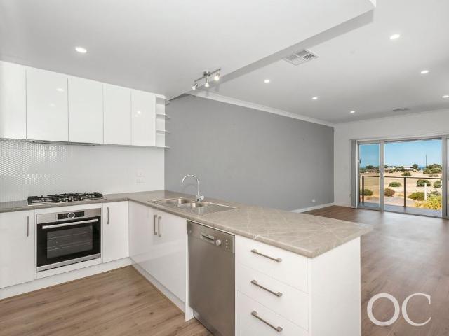 Open the Door to Sea Views & Seamless Entertaining