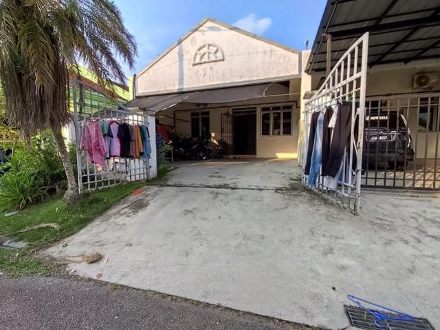Open View Privacy Taman Bukit Tiram 3 Bilik 2 Bilik Air
