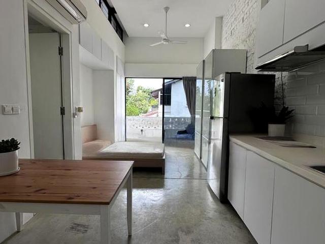 Opera Estate D15, Apartment