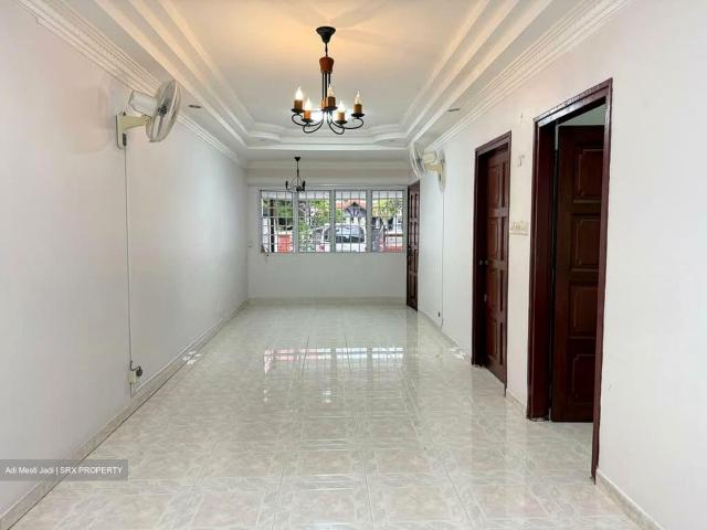 Opera Estate D15, Terrace