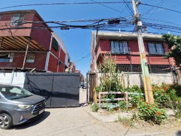 Opertunidad! Depto tercer piso Pob. Santa Adriana acepto subsidio Ds 1 | 2 Dormitorios por 43900. 00 en Lo Espejo