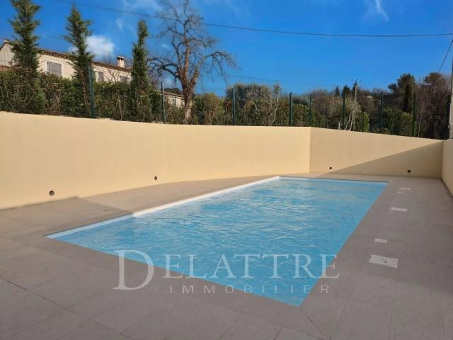 OPIO – Dernier étage – 3 pièces avec terrasse et vue dégagée 82m² Opio