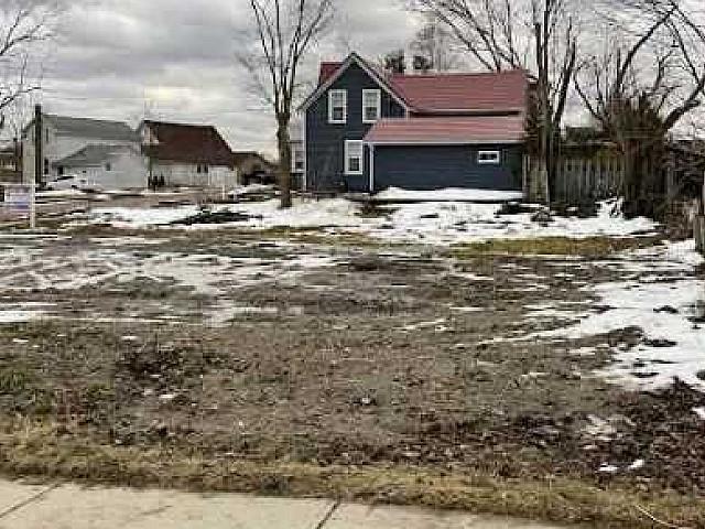 Opp! Buy Vacant Land In Uxbridge
