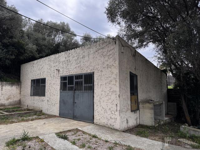 Opportunité unique à Bandol Local professionnel 76m² Bandol