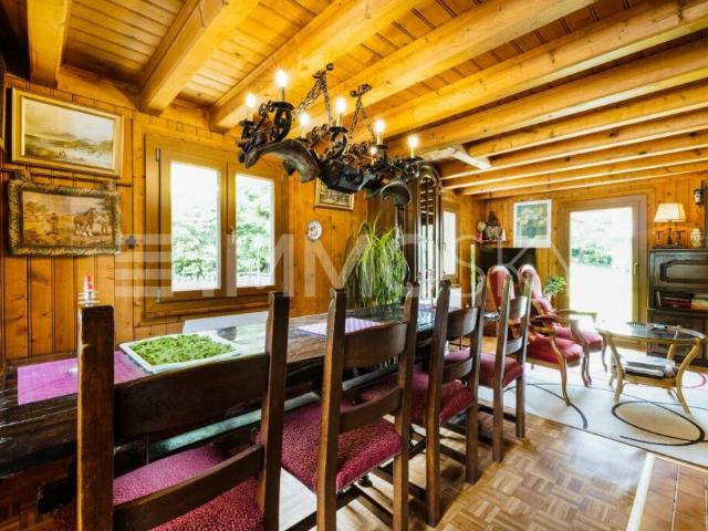 Opportunité unique: habitation et investissement