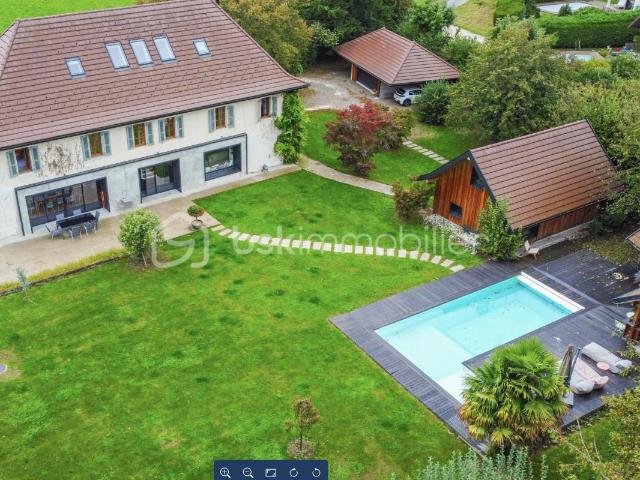 OPPORTUNITE UNIQUE: MAISON DE MAITRE SAINT JORIOZ LAC ANNECY