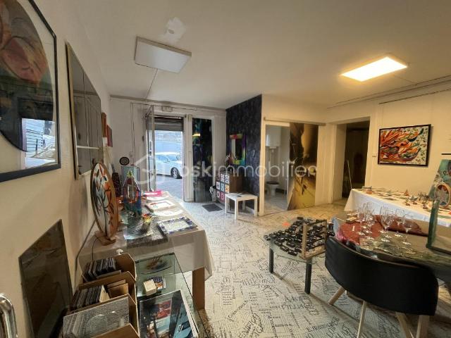 OPPORTUNITE A SAISIR ATELIER/DÉPOT/BUREAU LOCAL ARTISANAL 81M2 UNIEUX 42