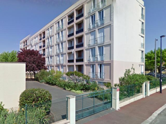 Opportunité! Appartement T4 3 chambres avec Cave secteur Edo