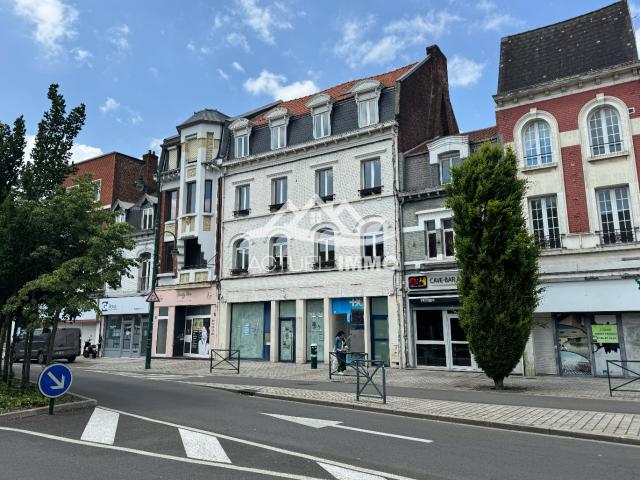 Opportunité d’investissement rare: Immeuble de 6 appartements entièrement rénovés à LENS