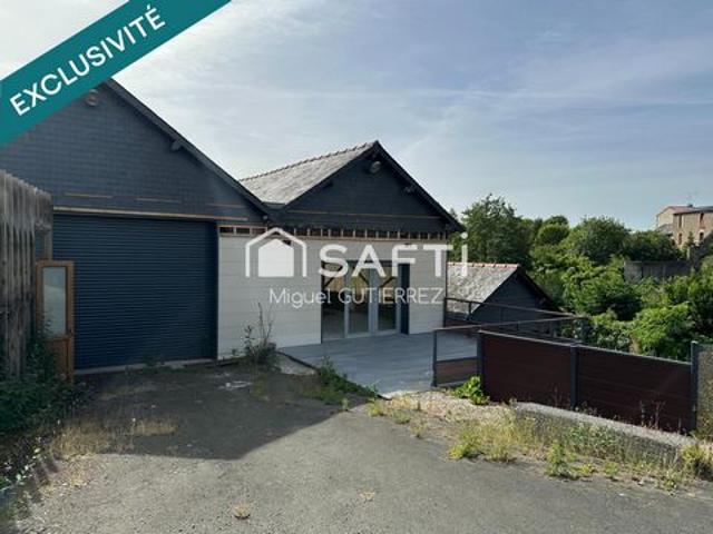 Opportunité d'investissement – Local commercial/artisanal de 350 m² sur grand terrain, fort potentiel de réhabilitation