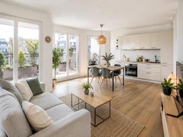 OPPORTUNITE! GRAND T2 BIS dernier étage avec balcon et Parking