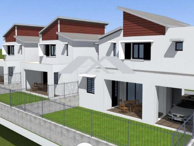 Opportunité Immobilière aux Deux Rives, Sainte Suzanne