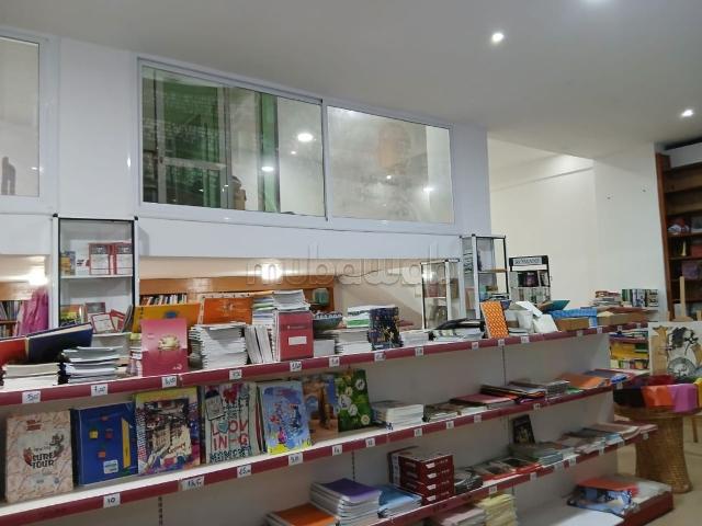 Opportunité: magasin 84 m² mezzanine Fès