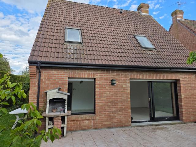 Vendeville – Maison individuelle – 3 ch – Jardin – Garage