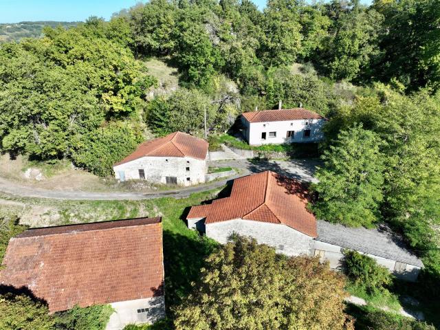 Opportunité Rare Ensemble Immobilier avec Situation Exceptio. 120m² Villeneuve sur Lot