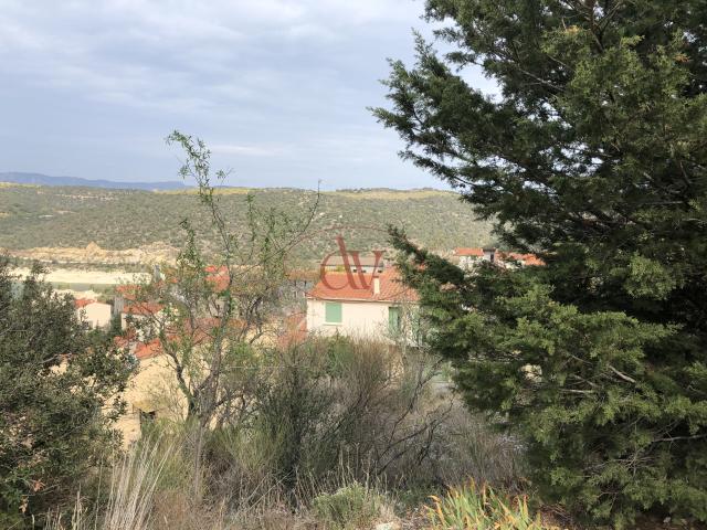 Opportunité Rare: Terrain Vue Lac constructible à Caramany