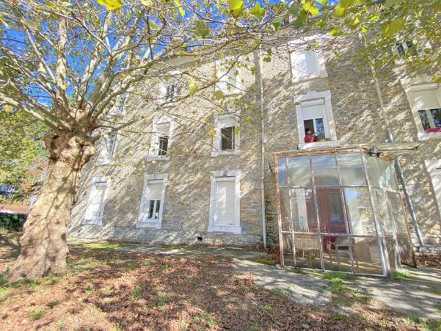 Opportunité rare: un appartement au prix d'une voiture ! Ascenseur