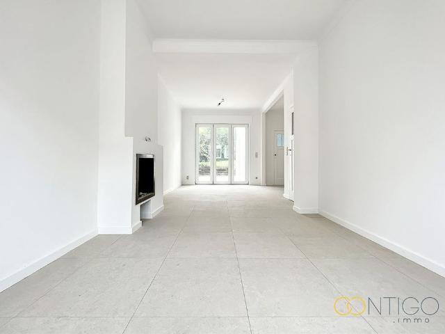 OPTION ! Maison 3 chambres + bureau + jardin