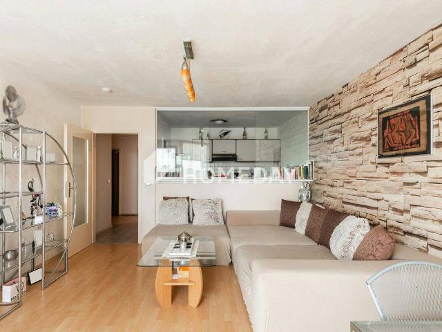 Optimal geschnittene 3 Zimmer Wohnung mit Wannenbad und zwei Balkonen in Mainz Gonsenheim