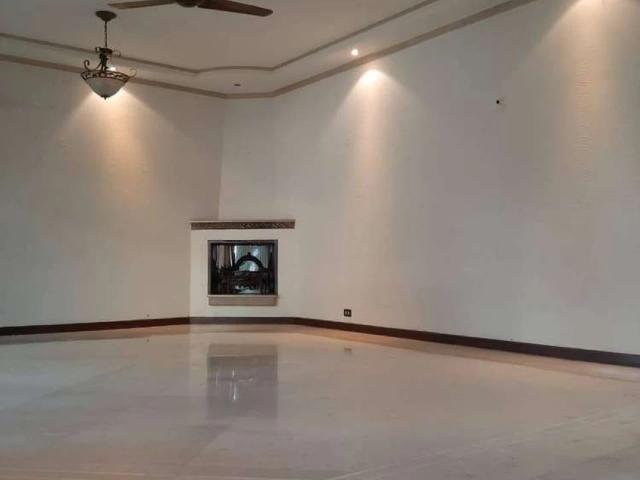 Opulence High Class Branded 2 Kanal Lower Portion House Upper Locked Lahore DHA Phase 3 ID 02745
