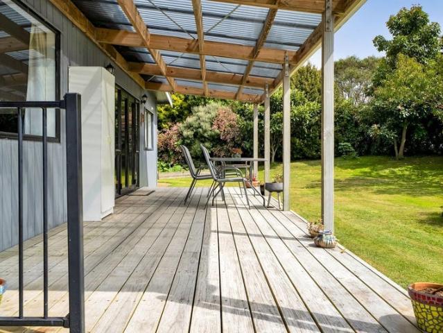 opunake, 2 bedrooms