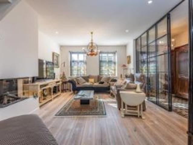 Opvallend en recent °2020 huis met 2/3 slaapkamers te koop