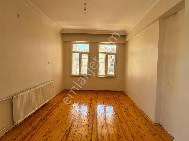 Orman Dairesi Karşısı 3+1 Kiralık Daire
