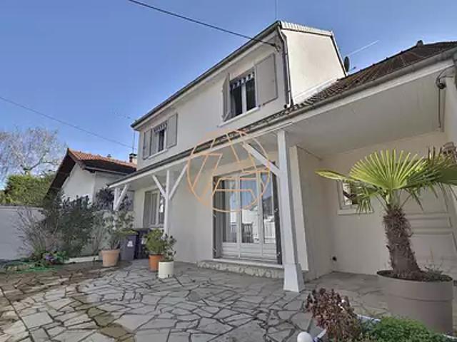Ormesson sur Marne 94490 Achat / Vente maison 7 pièces t7 terrasse parking