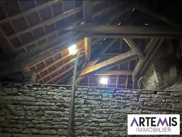 Ornans 25290 Achat / Vente appartement 2 pièces t2 au dernier étage