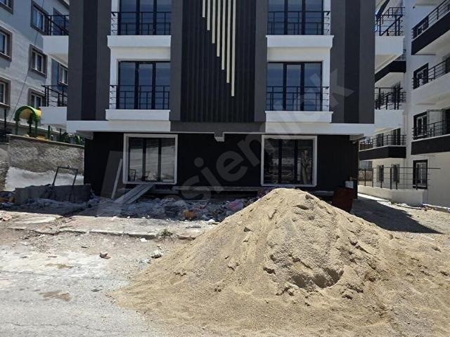 ÖRNEK MAH. SİTELER KAVŞAĞI SIFIR BİNA SATILIK 2+1 DAİRE