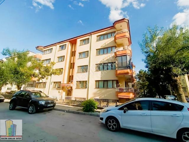Örnekevler Mahallesinde 3+1 135 M2 Doğalgazlı Satılık Daire