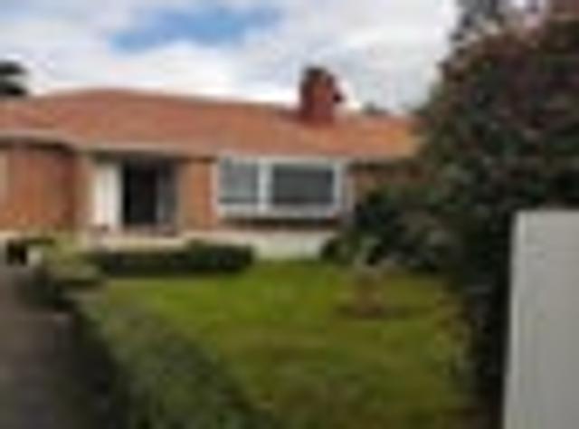Orakei, 3 bedrooms, $900 pw