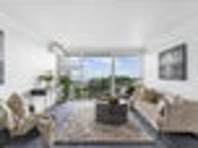 Orakei, 2 bedrooms, $725 pw