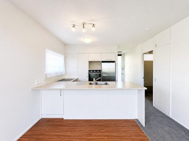 orakei, 2 bedrooms