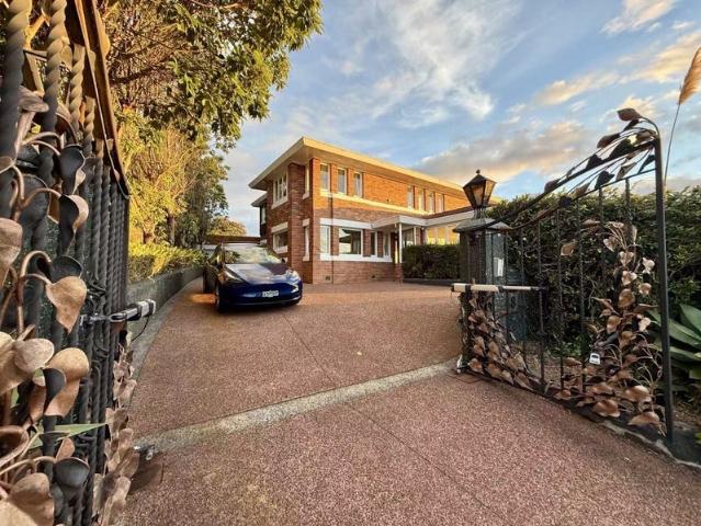 orakei, 6+ bedrooms