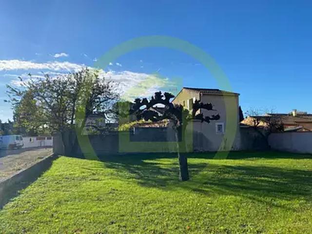 Orange 84100 Achat / Vente maison 4 pièces t4 au dernier étage piscine